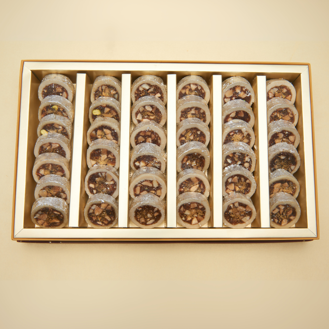 Kaju Almond Anjeer Roll