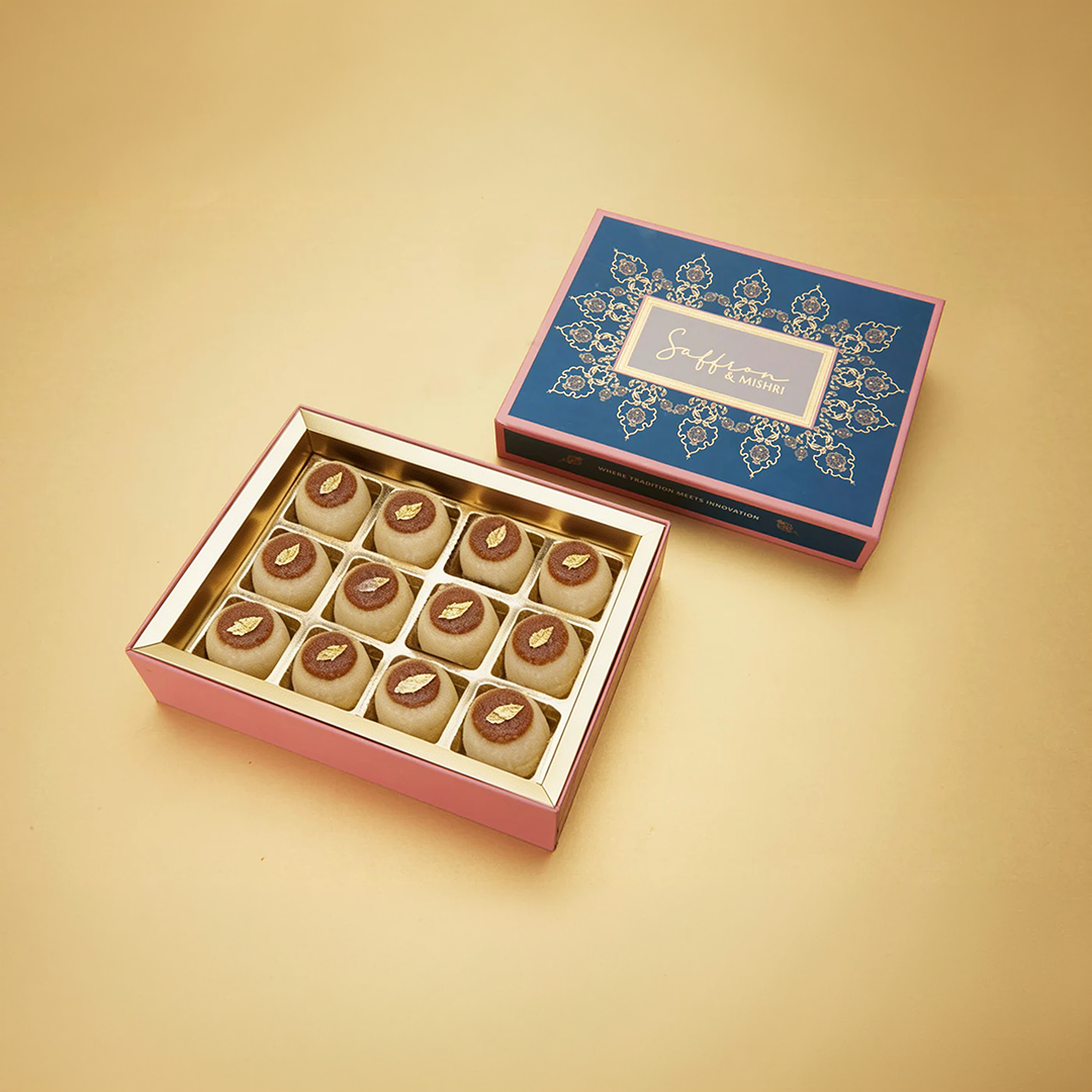 Almond coriander praline