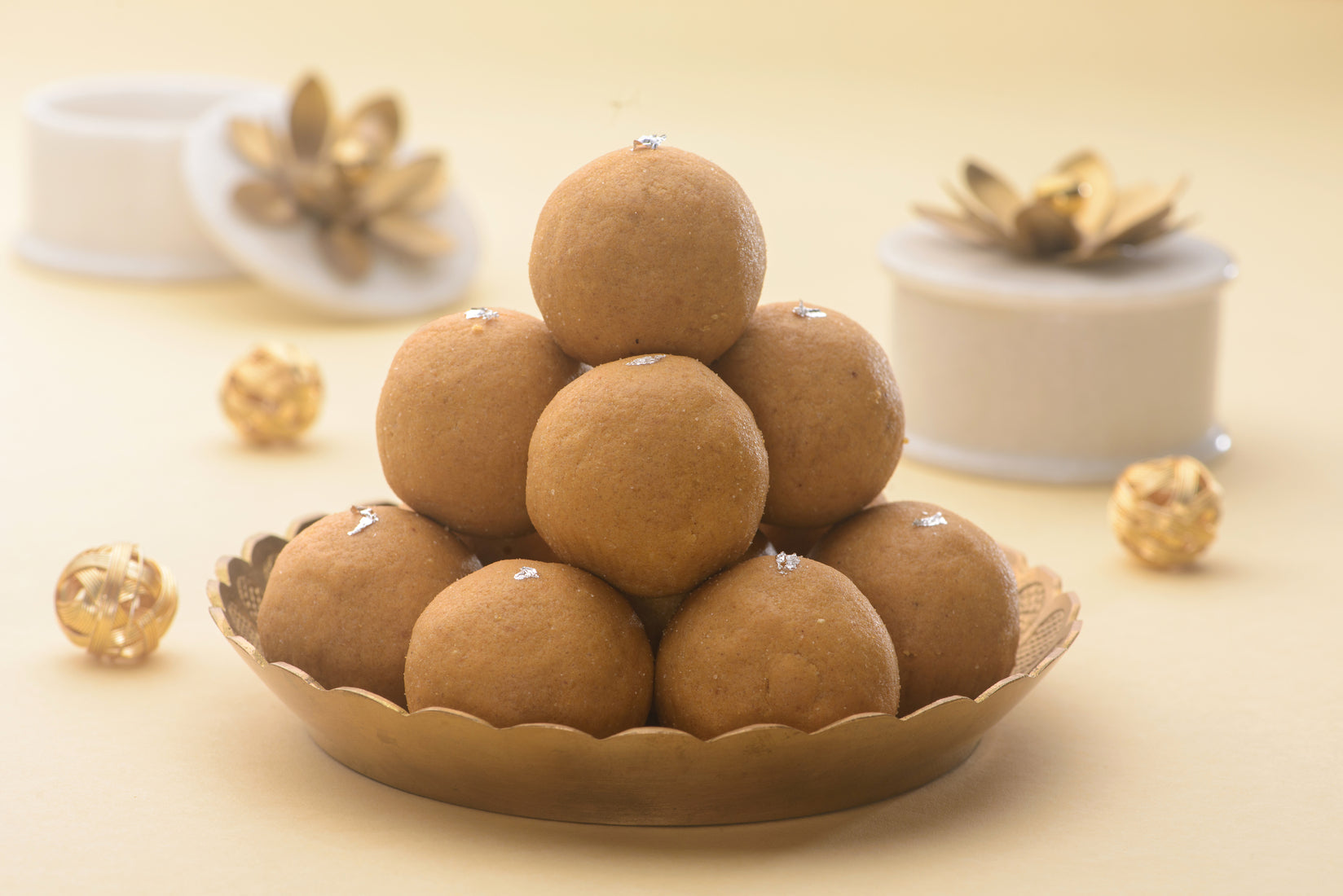 Sugar Free Besan Laddoo